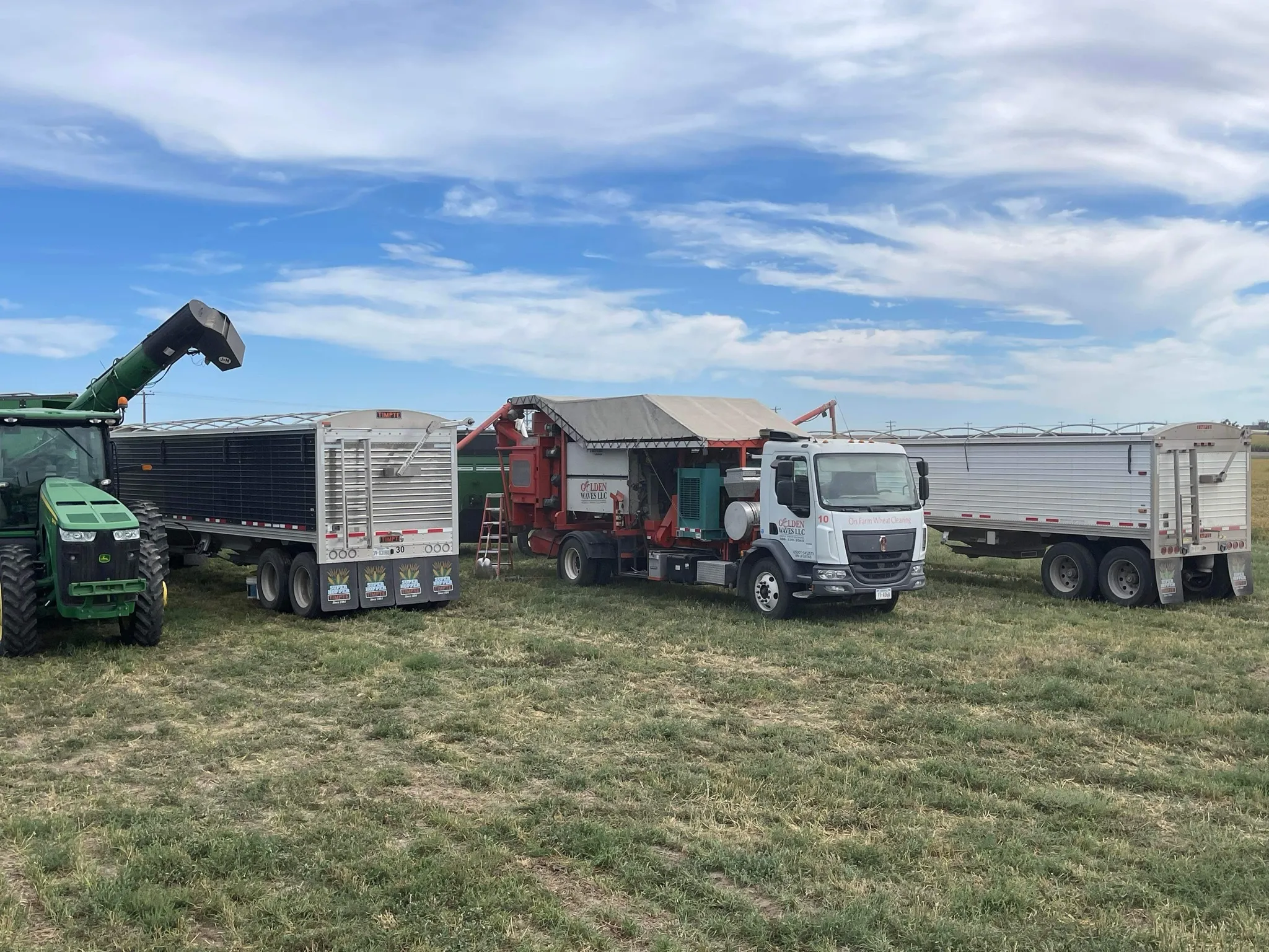 Gallery Image: Golden Waves llc Mobile Grain Cleaning